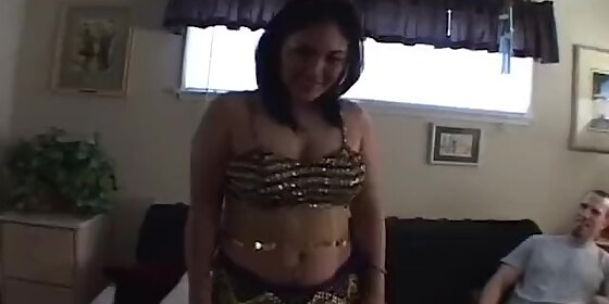desi asian with hairy pussy gets creampied