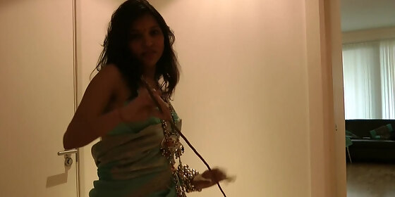 indian erotic dance video of desi slut kavya sharma