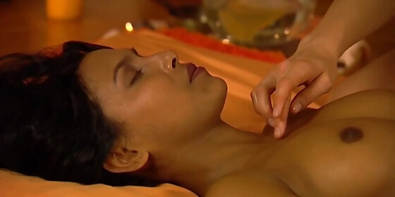 lesbian relaxing massage