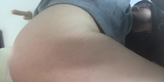 cam clips 1 big ass girlfriend bounces on my dick